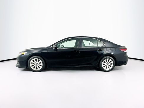 Used 2019 Toyota Camry LE FWD image 4