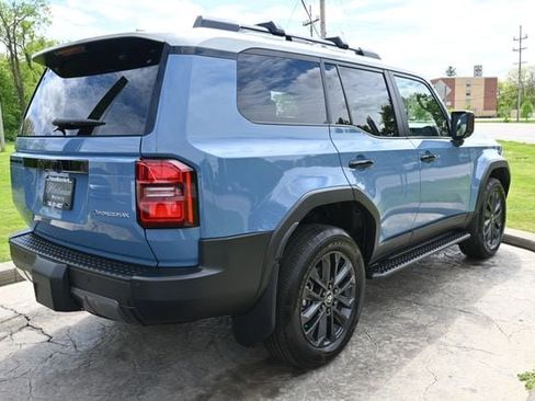 Used 2026 Toyota Land Cruiser w/ Premium Package AWD/4WD image 5
