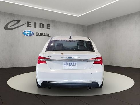 Used 2013 Chrysler 200 Limited FWD image 10