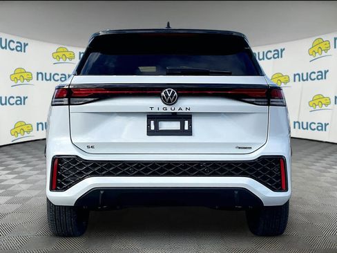 New 2026 Volkswagen Tiguan SE R-Line AWD/4WD image 6