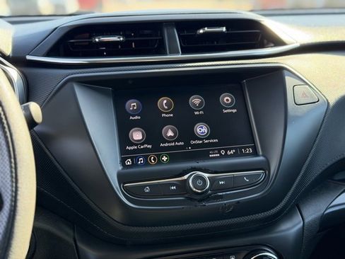 Used 2023 Chevrolet TrailBlazer LT image 28