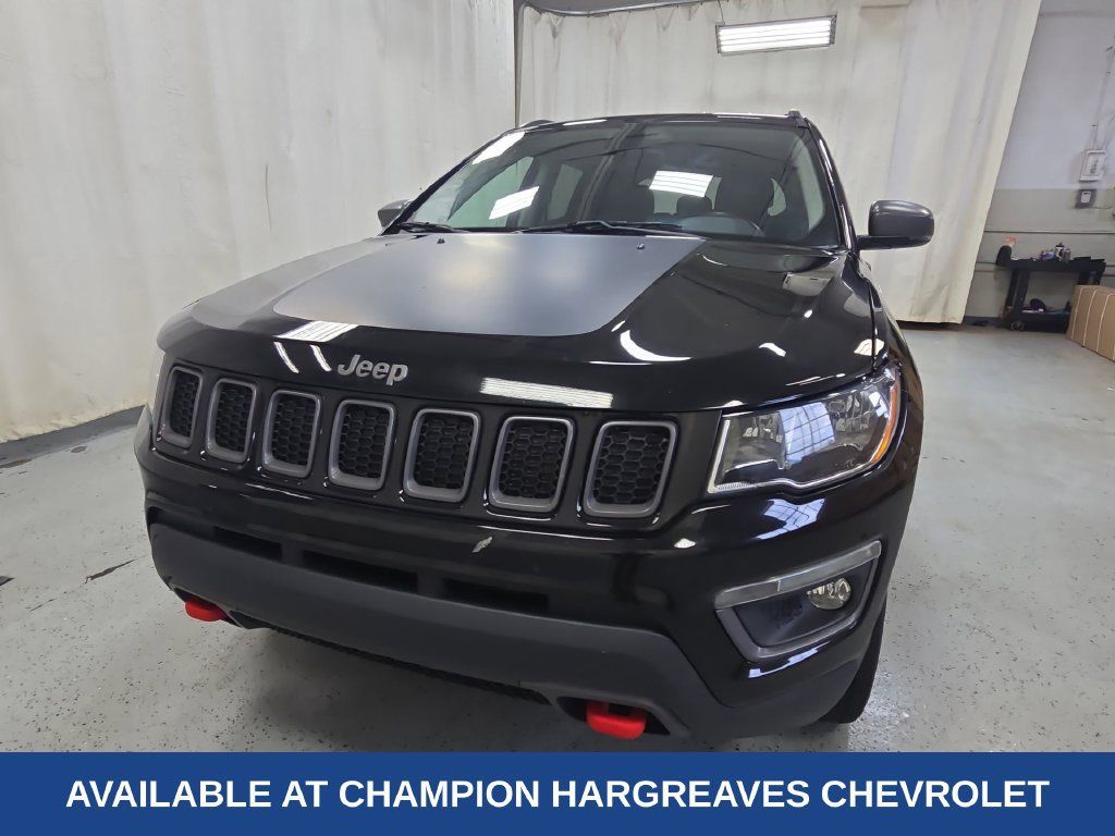 Used 2018 Jeep Compass Trailhawk AWD/4WD image 40