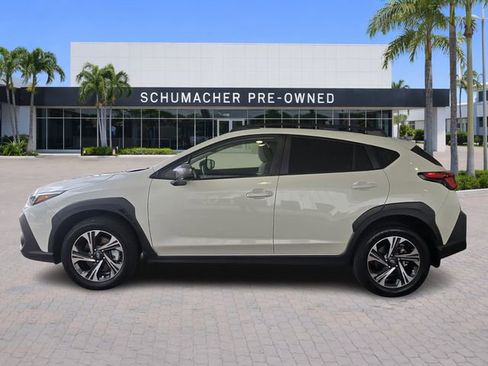Used 2024 Subaru Crosstrek 2.0i Premium image 4