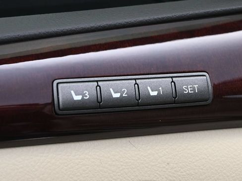 Used 2015 Lexus LX 570 4WD image 5