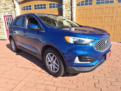 Used 2023 Ford Edge SEL image 1