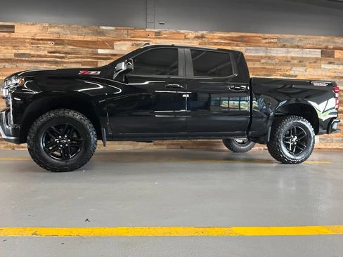 Used 2021 Chevrolet Silverado 1500 LT Trail Boss w/ Convenience Package II AWD/4WD image 17