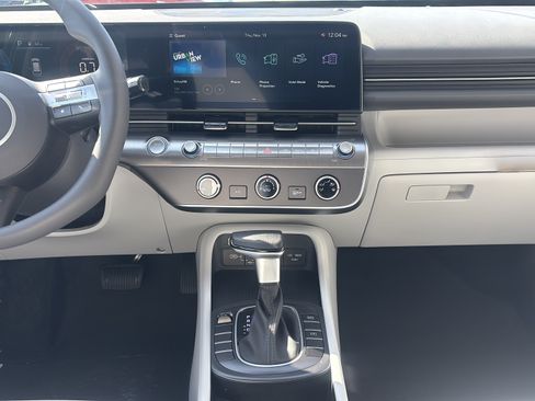Certified 2026 Hyundai Kona SE FWD image 11