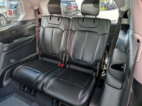 Certified 2022 Jeep Grand Cherokee L Limited AWD/4WD image 14