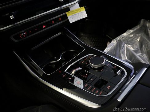New 2027 BMW X7 xDrive40i w/ M Sport Package AWD/4WD image 26