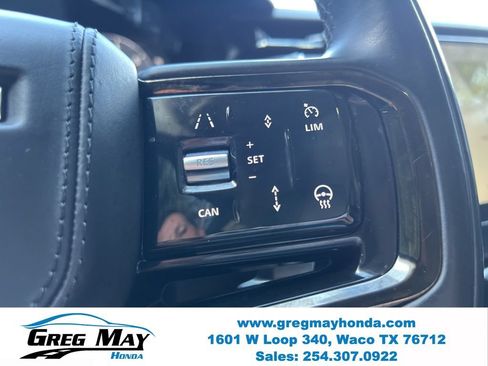Used 2024 Land Rover Range Rover Velar S AWD/4WD image 27