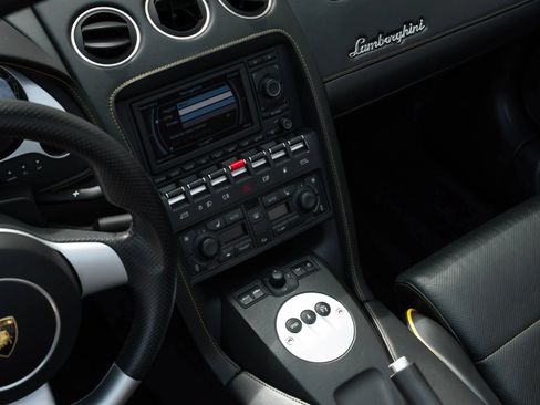 Used 2007 Lamborghini Gallardo Spyder AWD/4WD image 17