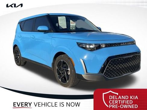 Certified 2024 Kia Soul EX image 1