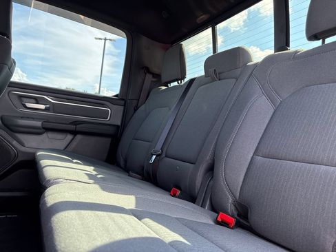 Used 2022 RAM 1500 Big Horn AWD/4WD image 22