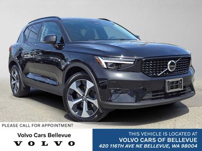 Used 2025 Volvo XC40 B5 Plus w/ Protection Package Premier