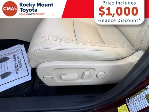 Used 2015 Toyota Highlander Limited image 10