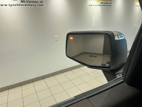 Used 2022 GMC Sierra 1500 Denali w/ Denali Reserve Package AWD/4WD image 16