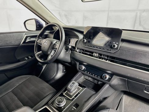 Used 2022 Mitsubishi Outlander SE FWD image 27
