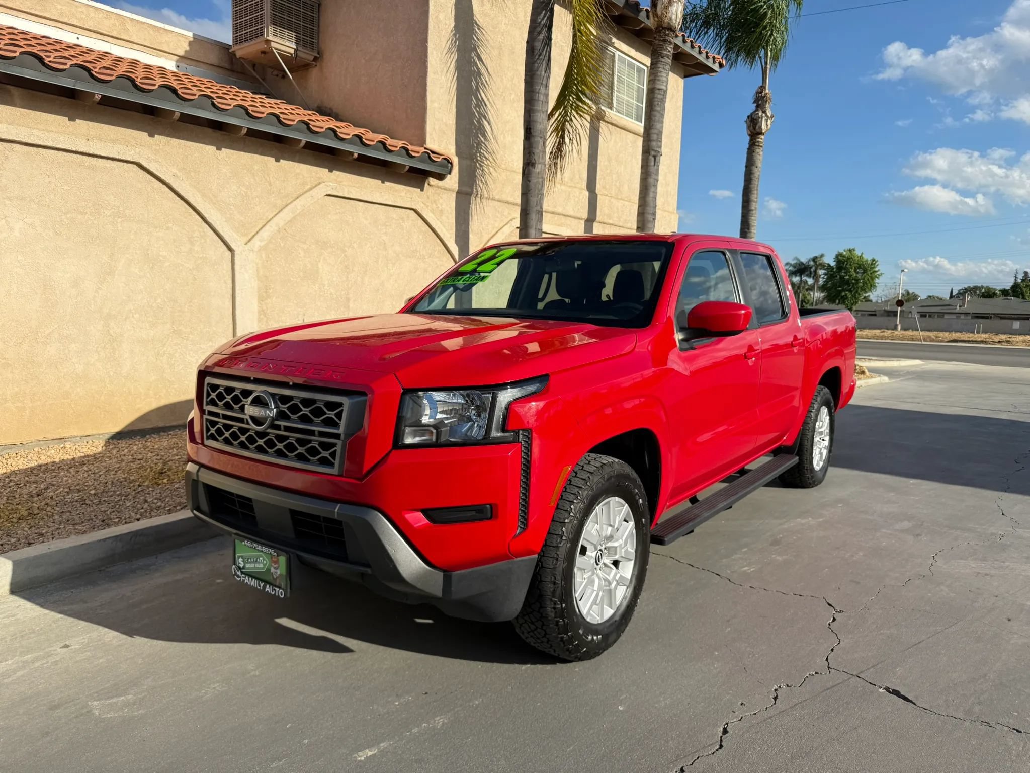 Used 2022 Nissan Frontier SV RWD image 1