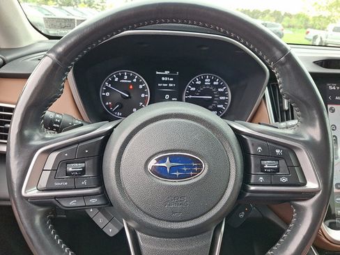 Used 2021 Subaru Outback Touring AWD/4WD image 21