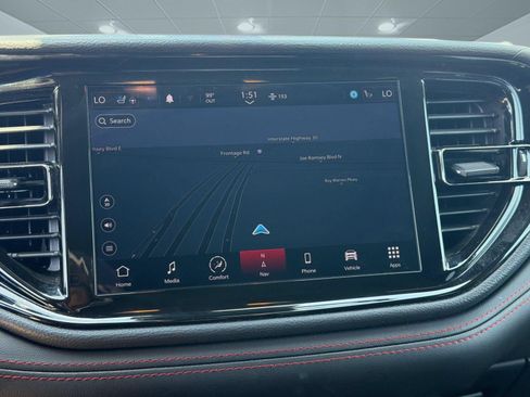 Certified 2025 Dodge Durango GT AWD/4WD image 19