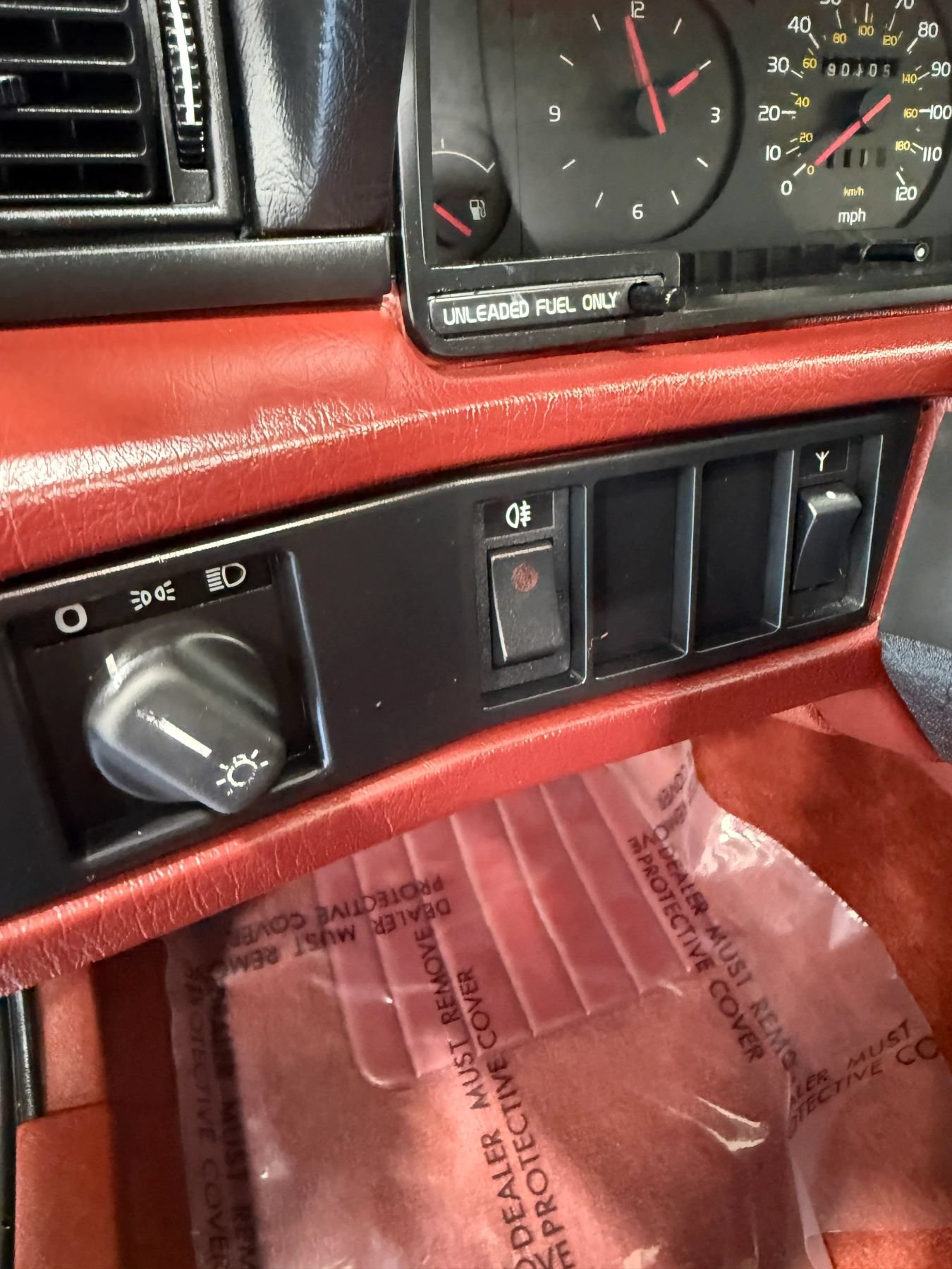 Used 1988 Volvo 740 GLE RWD image 26