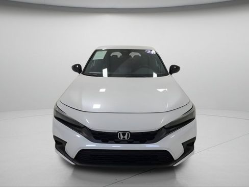 Used 2024 Honda Civic Sport image 2