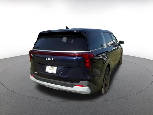 Used 2026 Kia Carnival FWD image 15