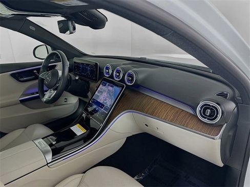 Certified 2025 Mercedes-Benz C 300 4MATIC Sedan image 29