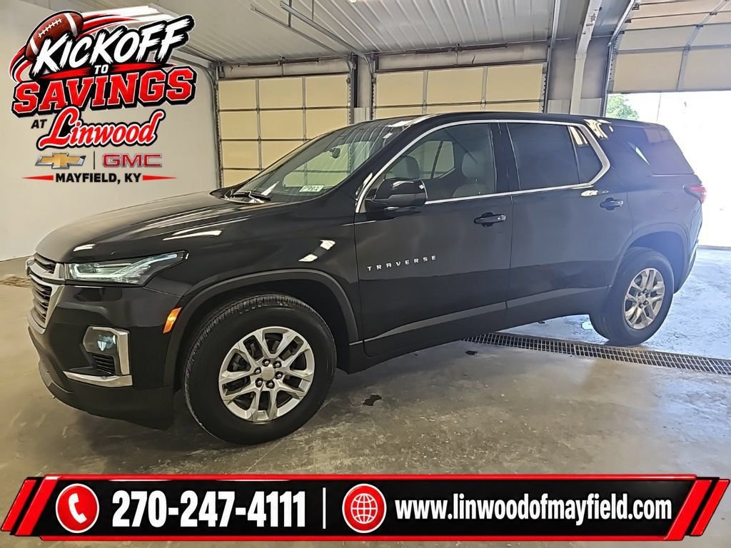 Used 2023 Chevrolet Traverse LS FWD image 5