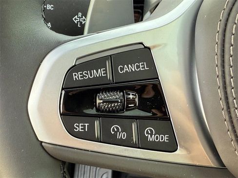 New 2026 BMW X7 xDrive40i w/ Executive Package image 13