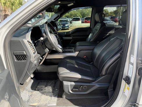 Used 2019 Ford F150 Platinum image 16