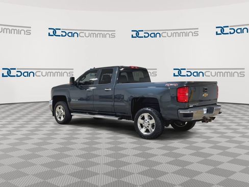 Used 2017 Chevrolet Silverado 2500 W/T AWD/4WD image 6