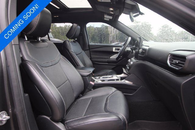 Used 2020 Ford Explorer ST w/ Premium Technology Package AWD/4WD image 3