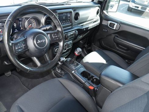 Used 2022 Jeep Wrangler Unlimited Sport w/ Cold Weather Group image 14