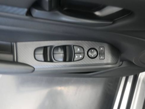Used 2025 Nissan Altima 2.5 S FWD image 19