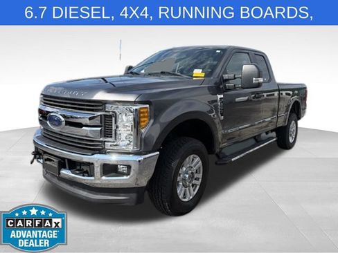 Used 2017 Ford F250 XLT w/ XLT Value Package AWD/4WD image 6