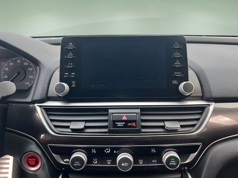 Used 2019 Honda Accord Sport image 13