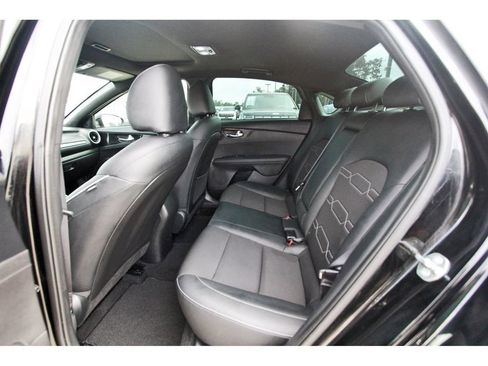 Used 2024 Kia Forte GT-Line w/ GT-Line Premium Package FWD image 10