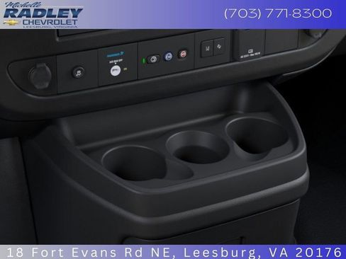 New 2025 Chevrolet Express 2500 Extended image 25