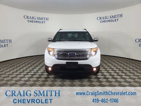 Used 2015 Ford Explorer XLT w/ Equipment Group 202B AWD/4WD image 29