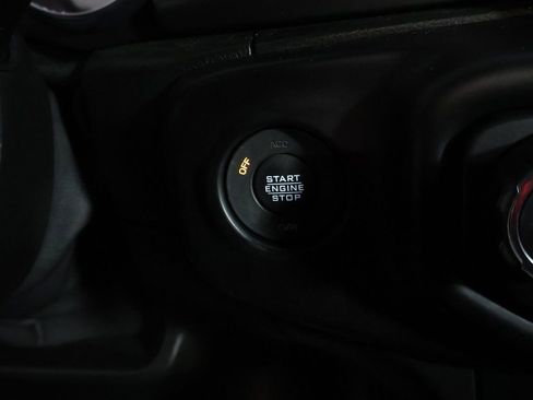 Used 2021 Jeep Wrangler Unlimited Sport image 30