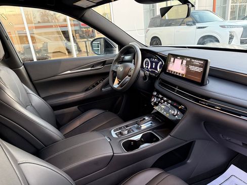 Used 2025 INFINITI QX60 Luxe w/ Black Edition image 21