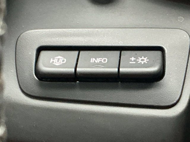 Used 2016 Chevrolet Camaro SS RWD image 37