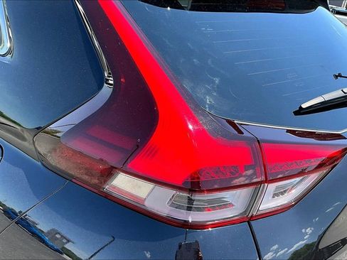 Used 2025 Mitsubishi Eclipse Cross SE AWD/4WD image 25
