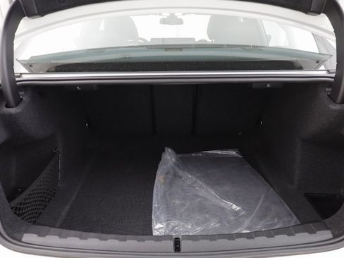 Certified 2025 BMW 330i xDrive Sedan w/ Premium Package image 17