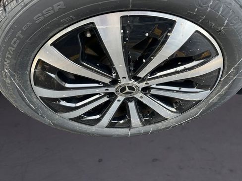 Certified 2023 Mercedes-Benz GLA 250 4MATIC w/ Premium Package image 12