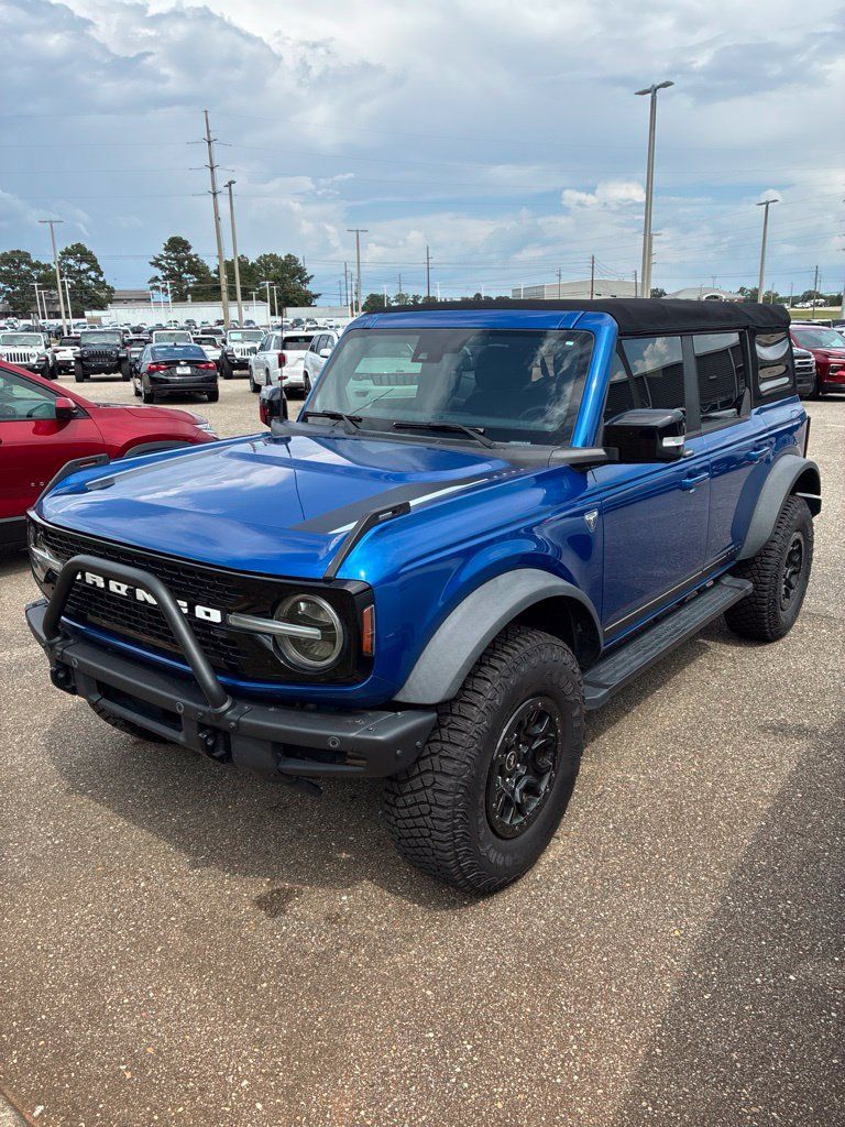 Used 2021 Ford Bronco First Edition AWD/4WD image 1