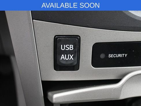 Used 2013 Toyota Corolla LE image 22