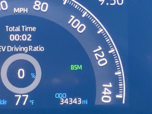 Certified 2024 Toyota RAV4 LE AWD/4WD image 15
