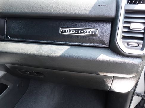 Used 2019 RAM 1500 Big Horn AWD/4WD image 37
